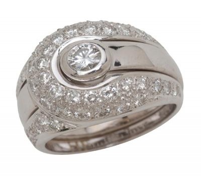 18K White Gold Insert Ring And Pav Diamond Jacket