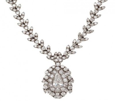 18K White Gold Diamond Drop Necklace