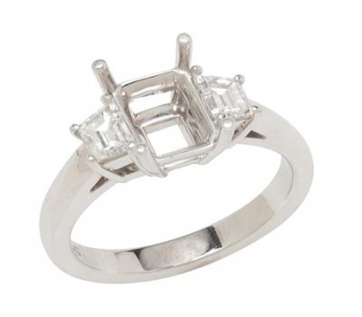Platinum Engagement Ring With Trapezoid Cut Diamonds